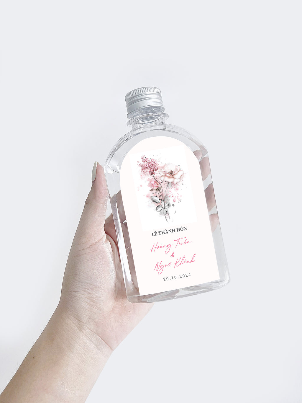 Decal Dán Chai Nước