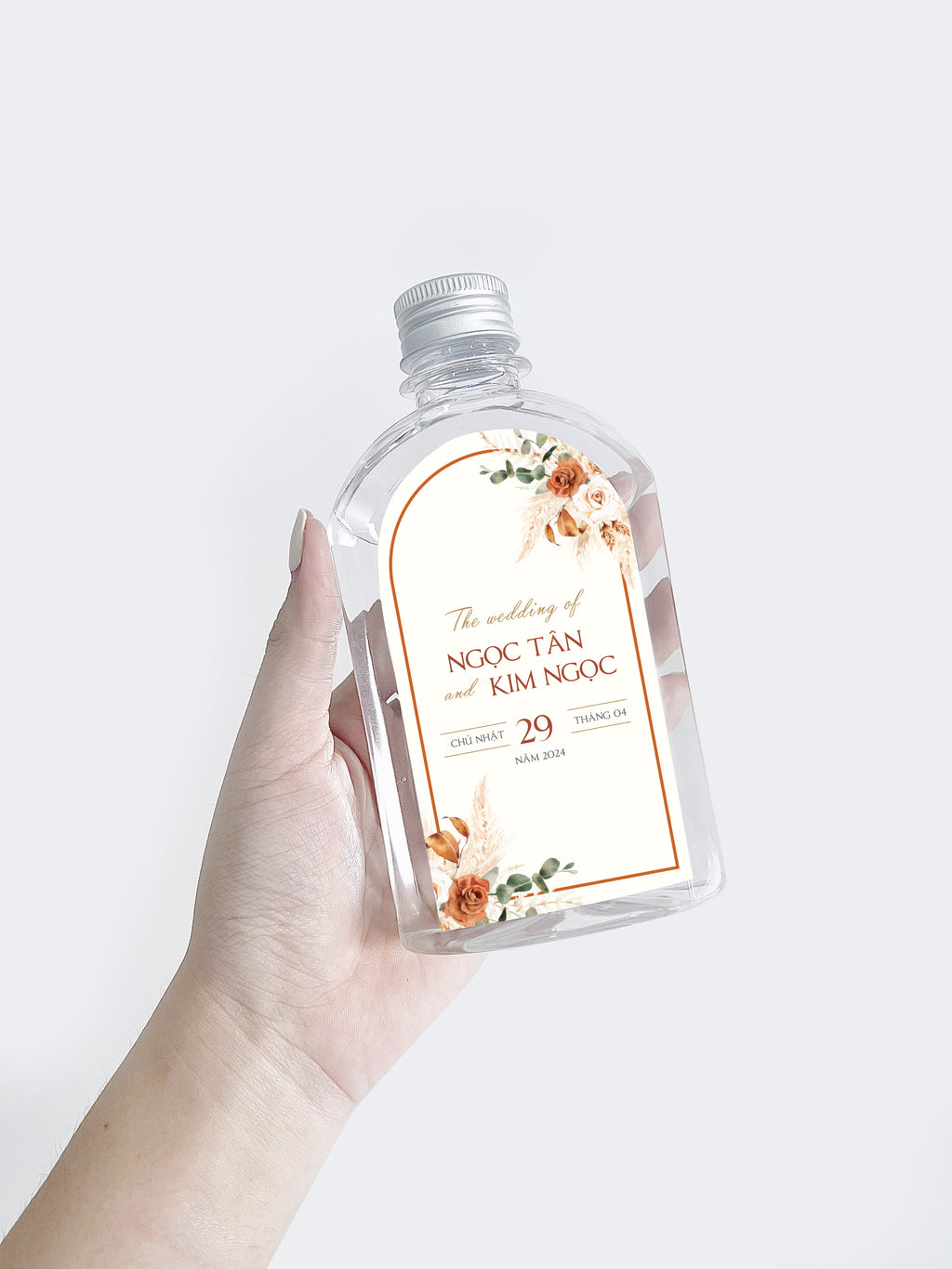 Decal Dán Chai Nước