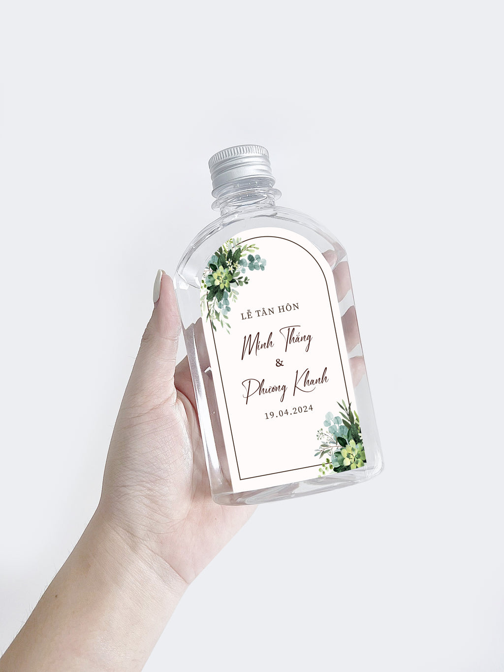 Decal Dán Chai Nước