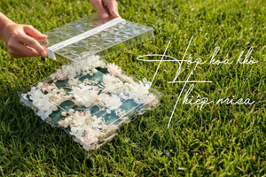 Combo “Thiệp mica + Hộp hoa khô”: lời mời cưới đẳng cấp